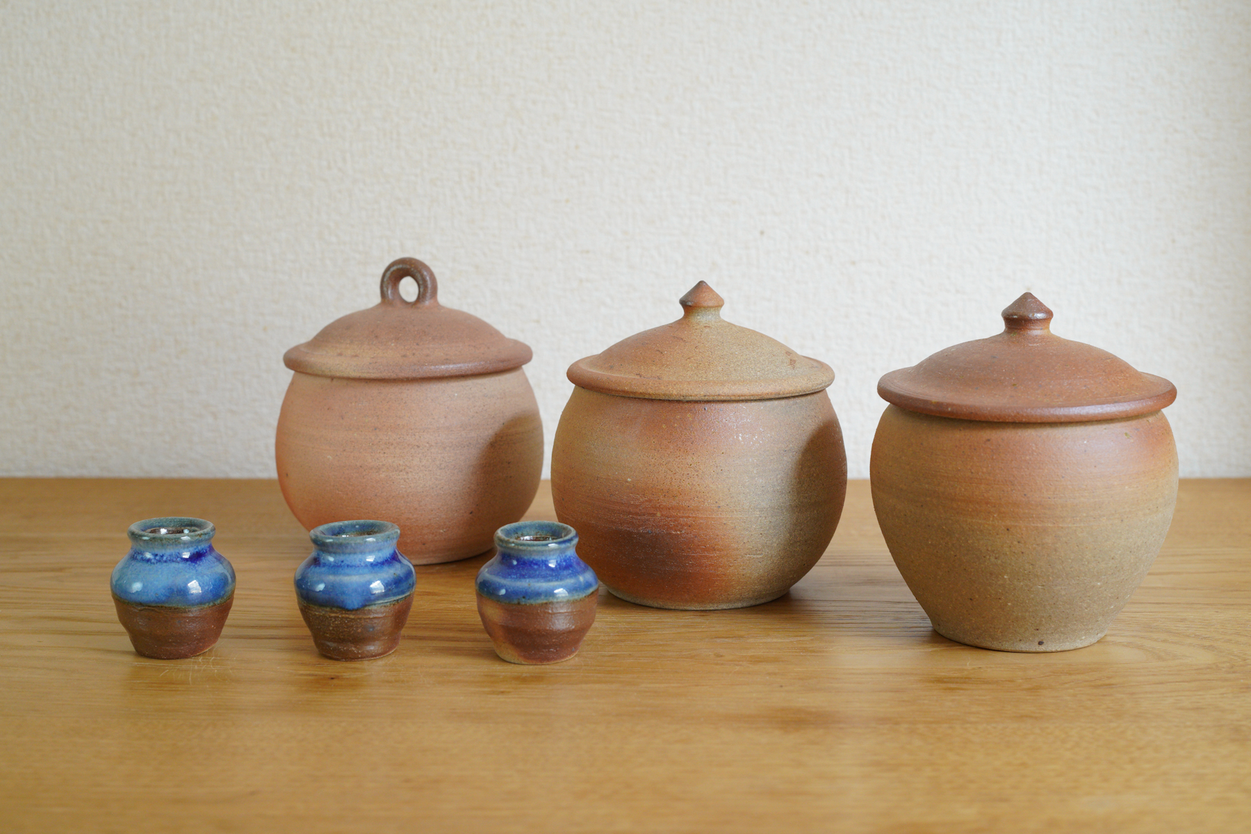 栃木県で作陶されている、川尻琢也さん（川尻製陶所）の作品が入荷しています。