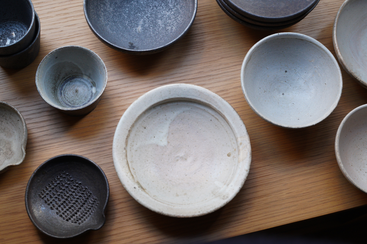 遠藤素子 | オーバル皿 粉引 / M | hinode（ひので）- 和食器・日用品